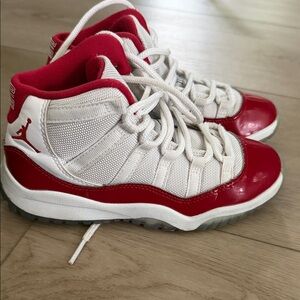 Jordan Kids Red and White Sneakers